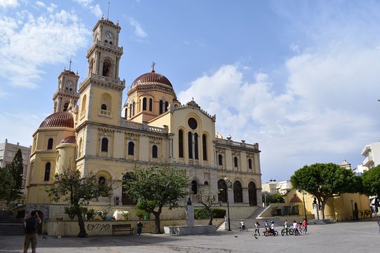 Επιστολή Εκκλησίας της Κρήτης στην Υπουργό Παιδείας