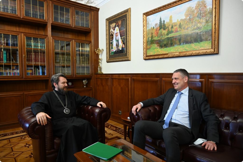 Председатель ОВЦС встретился с послом Евросоюза в Москве