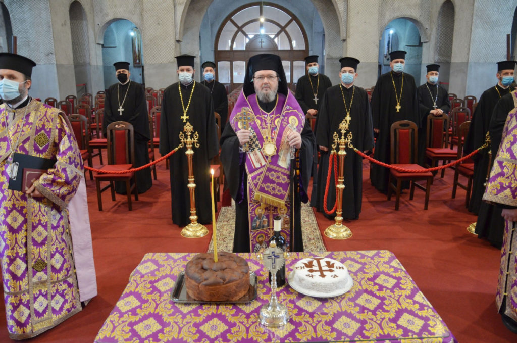 Hram la Mănăstirea „Sfânta Cruce” din Oradea