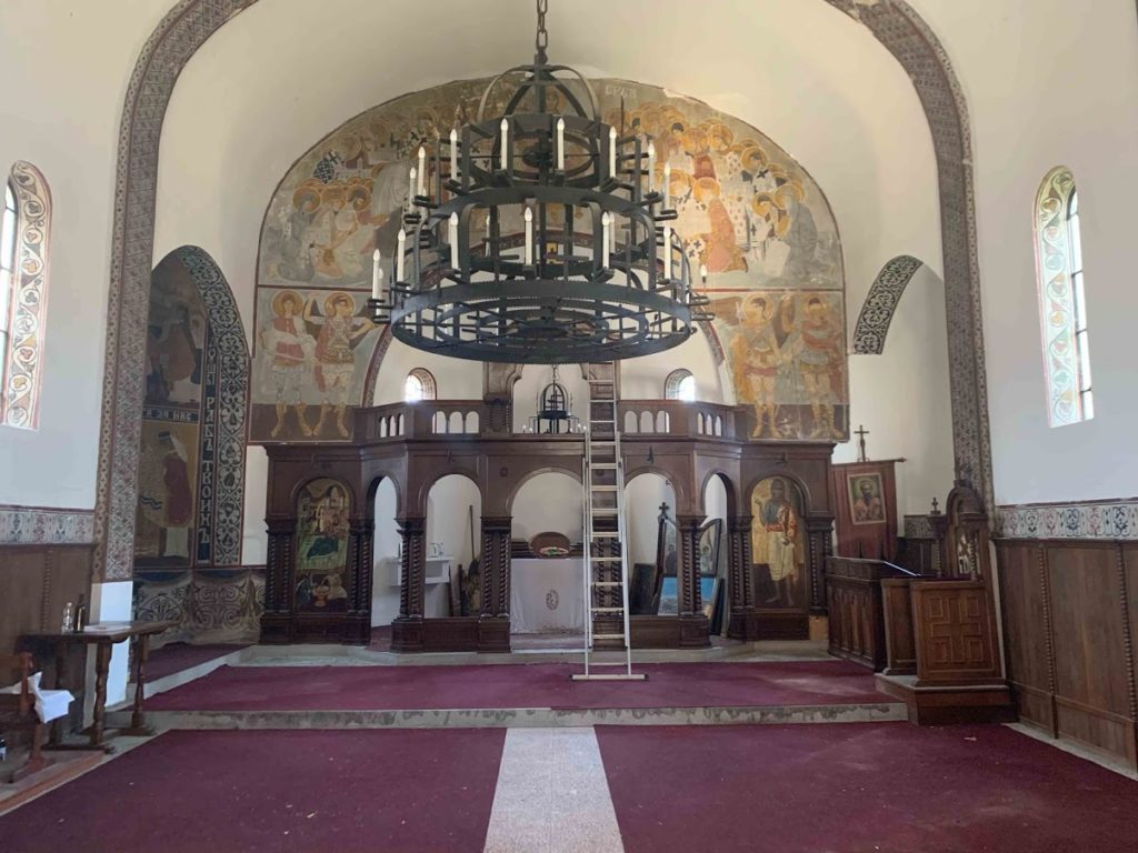 У Глину стигла помоћ из Далмације