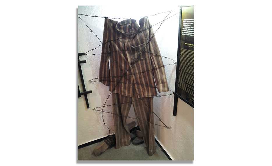 Arhiepiscopia Alba Iuliei: Simpozion despre „Morții (ne)uitați ai comunismului”