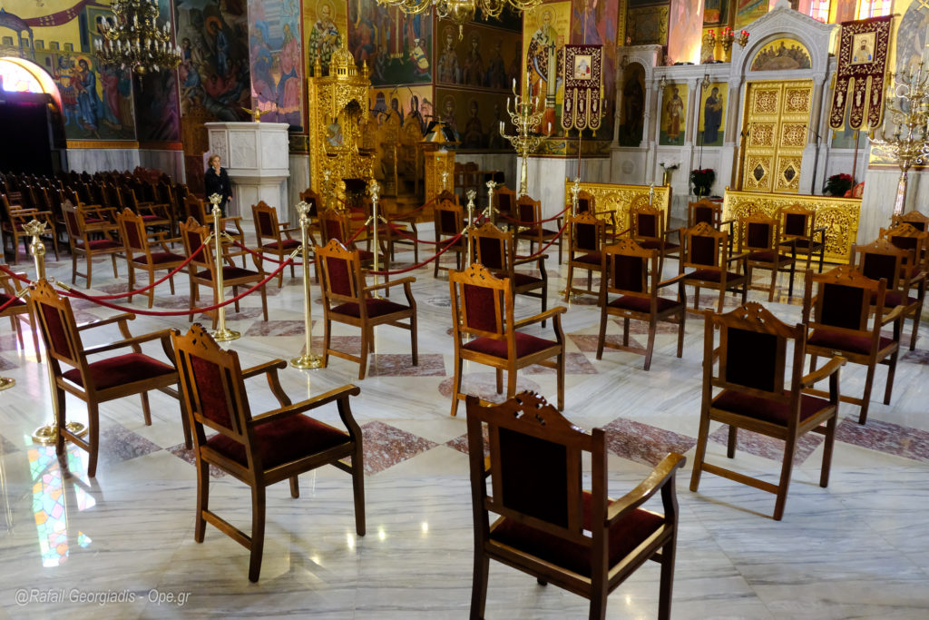 Ο συμψηφισμός για τα μέτρα στους ναούς τη Μεγάλη Εβδομάδα και η διαφοροποίηση της Εκκλησίας της Κρήτης