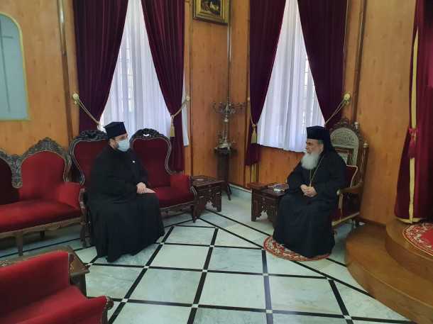 Ierusalim: La pogorârea Sfintei Lumini vor putea participa peste 2.000 persoane