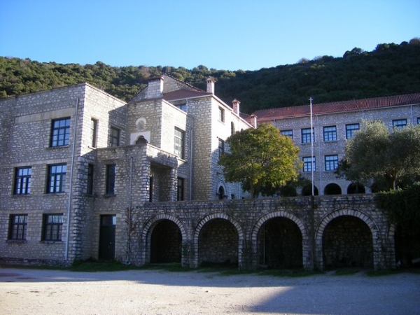 Δήμαρχος Πωγωνίου: Πλήγμα εάν καταργηθεί η Βελλά Ιωαννίνων