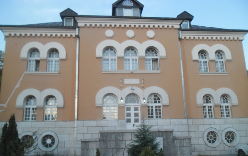 Помоћ Богословији Светог Петра Цетињског у набавци рачунарске опреме