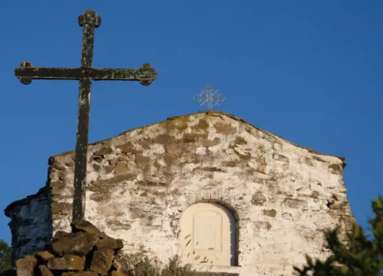 След почистване на язовир Пчелина доброволци ще консервират и параклиса Св. Йоан Летни