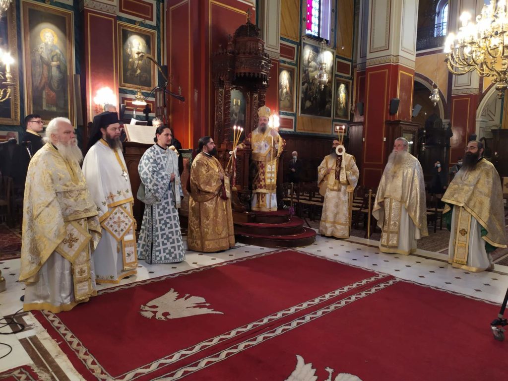 Πατρών: «Το πρόβλημα όλων μας είναι η αρχομανία»