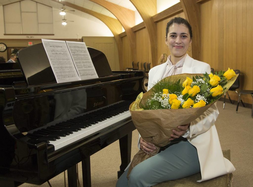 Μια Ελληνίδα, η πρώτη γυναίκα μαέστρος στη Συμφωνική Ορχήστρα του Κονρό, στο Τέξας