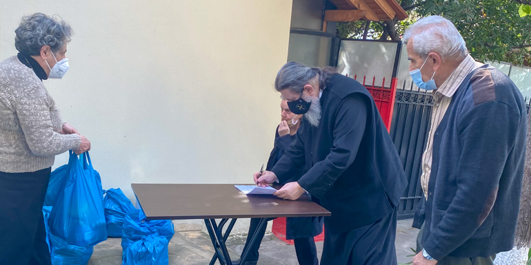 Η Εκκλησία συνεχίζει τη διακονία αγάπης