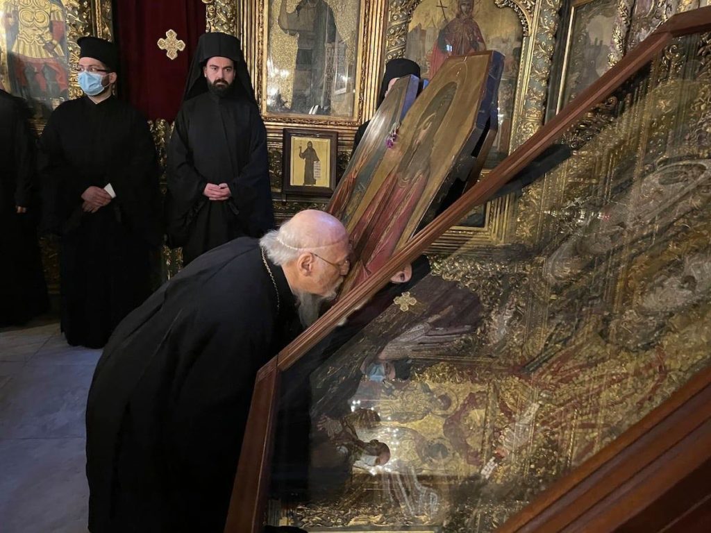 Orthodox Primates officiate at Bridegroom Service on Holy Monday