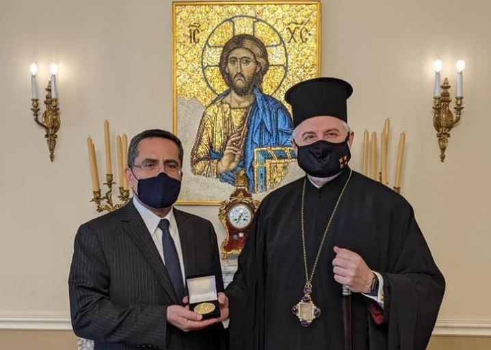 Οι εξελίξεις στο Κυπριακό στο επίκεντρο της συνάντησης Αρχιεπισκόπου Αμερικής-Χατζηχρυσάνθου
