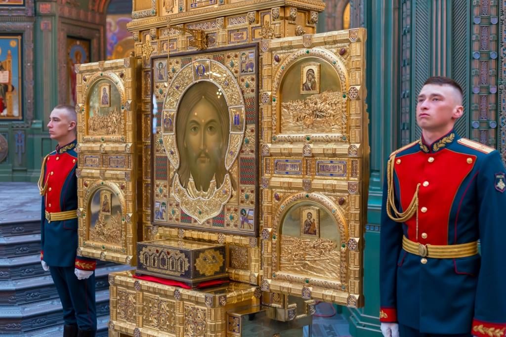 В Главном храме Вооруженных Сил РФ прошел торжественный молебен в ознаменование Победы в Великой Отечественной войне