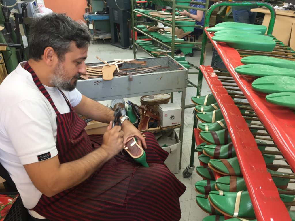 Η «Αποστολή» στηρίζει τις πολύ μικρές επιχειρήσεις με παραγωγικό εξοπλισμό