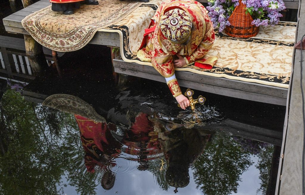 Αγιασμός και ιερά λιτανεία στην πηγή του Βόλγα