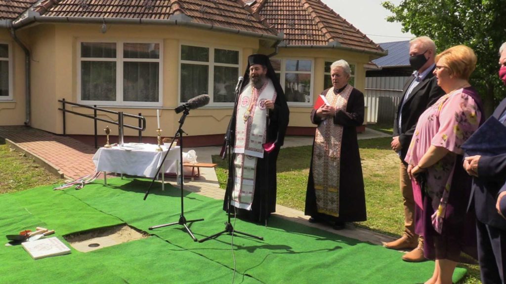 Creșă pentru copiii români din Micherechi: „Sperăm ca din septembrie să se bucure de noua investiție”