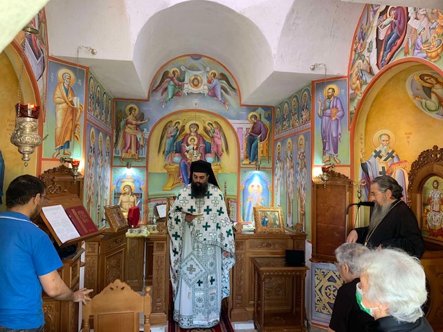 Η εορτή της Μεσοπεντηκοστής στο Παρεκκλήσιο του Αγίου Ευτυχίου Λευκάδος