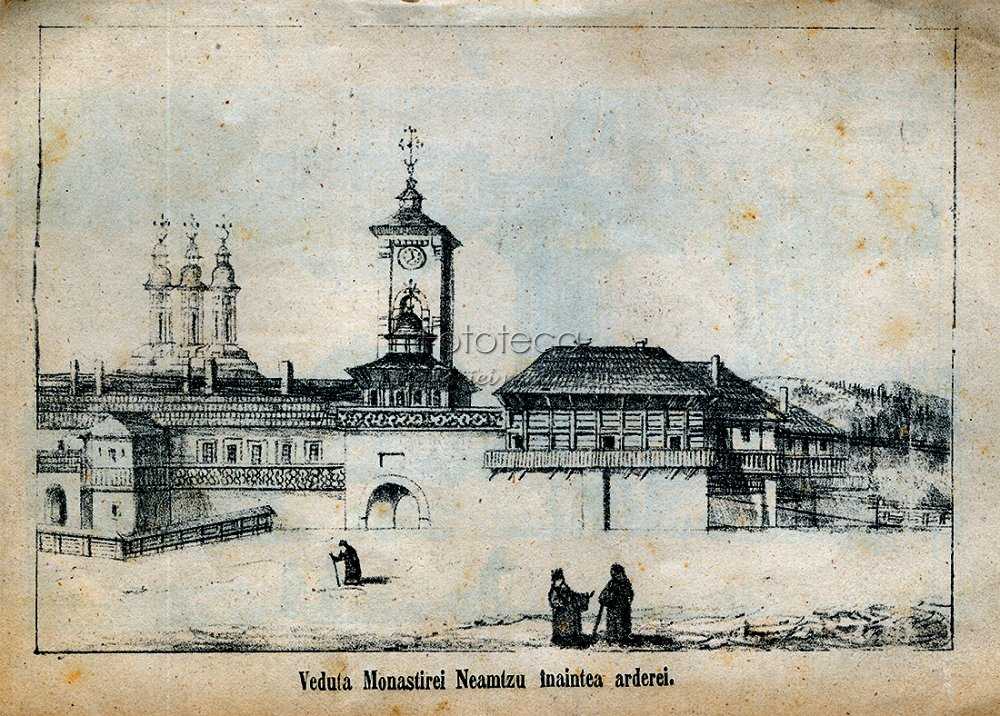 Biserici şi mănăstiri din zona Vânători-Neamţ, promovate printr-o expoziţie la Palatul Parlamentului