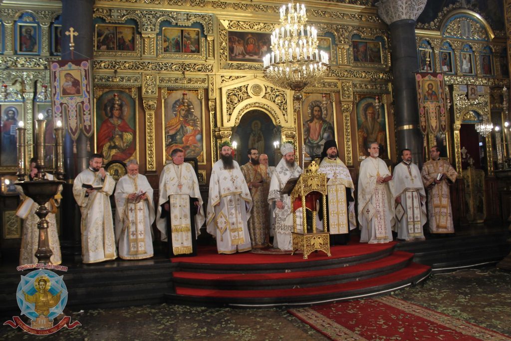 Представитель Русской Церкви принял участие в Пасхальной вечерне в соборе Святой Недели в Софии