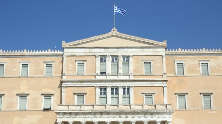 Υπερψηφίστηκε στην Επιτροπή το νομοσχέδιο για τις ψήφους των ομογενών