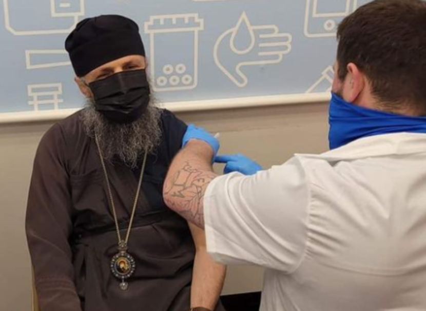 საქართველოს მართლმადიდებელი ეკლესიის წმიდა სინოდის წევრი, ჩრდილოეთ ამერიკის ეპისკოპოსი საბა