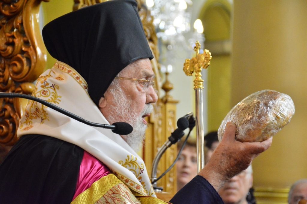 Άνθρωποι, που ενώ ζουν μέσα σε χιλιάδες, νιώθουν μόνοι