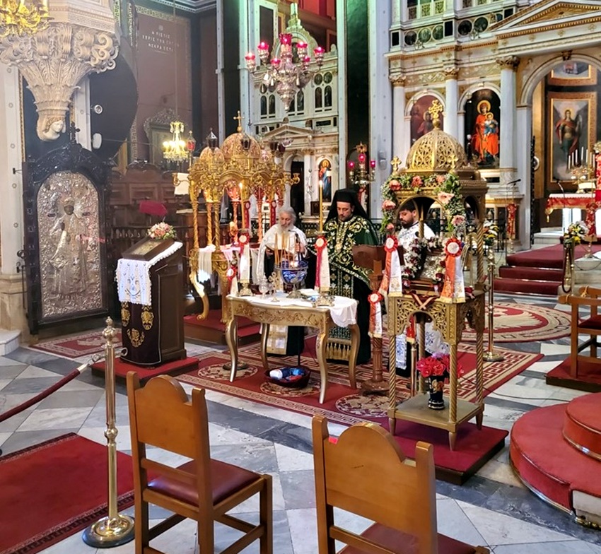 Το Ιερό Ευχέλαιο στην Ερμούπολη της Σύρου