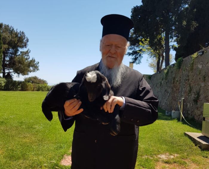 Ecumenical Patriarch of Constantinople arrives on Halki