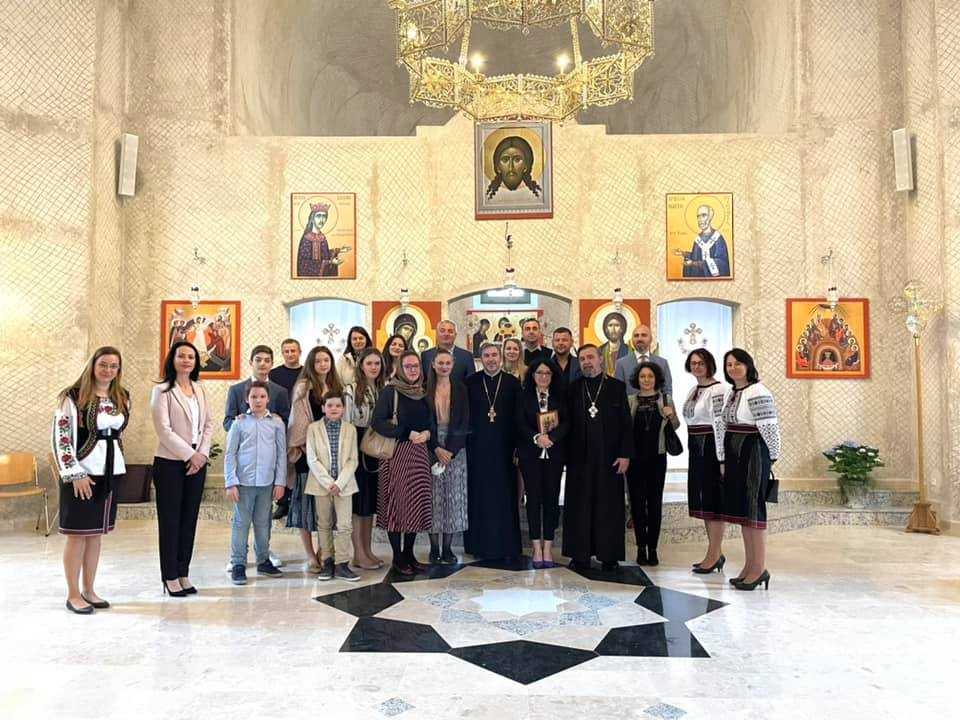 Secretarul de stat Oana Ursache a vizitat două parohii din Austria, încurajând mamele să-i învețe pe copii limba română