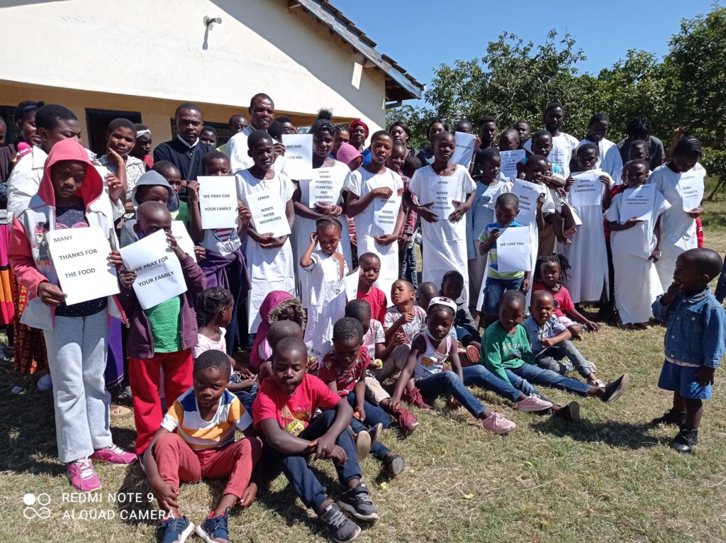 Ομαδικές βαπτίσεις στη Ζιμπάμπουε
