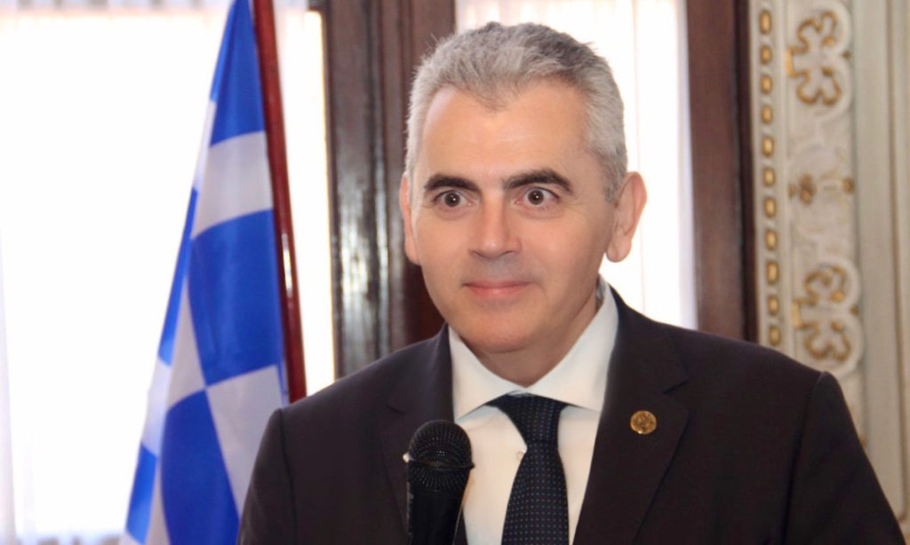Μ. Χαρακόπουλος: “Περαστικά στους τραυματισθέντες με βιτριόλι”