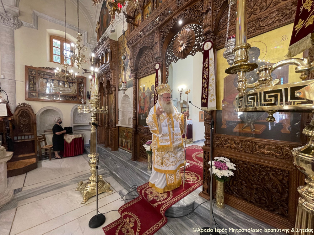 “Ο μακαριστός πατήρ Φώτιος διακόνησε άοκνα και με ζήλο”
