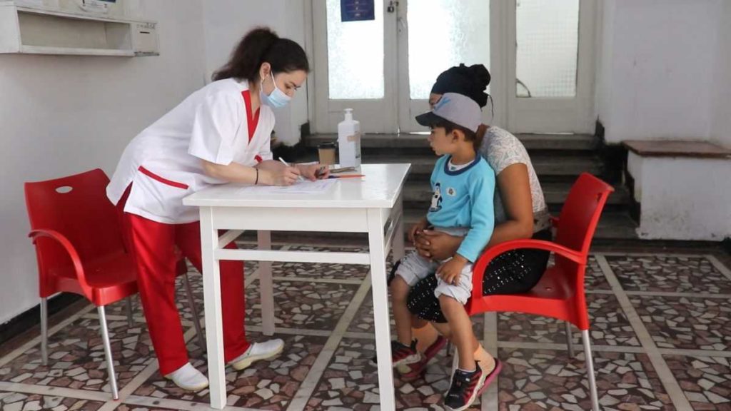 Voluntarii Catedralei Naționale au oferit asistență medicală gratuită pentru 70 de persoane din Mizil