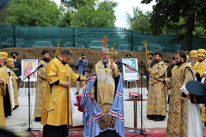 CHURCH OF ST. STEPHEN THE GREAT UNDER CONSTRUCTION AT MOLDOVAN MINISTRY OF DEFENSE