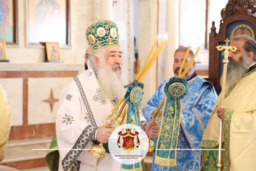 الكنيسة تحتفل بعيد العنصرة