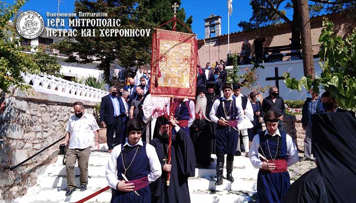 Το Λάβαρο της Αγίας Λαύρας λάμπρυνε την επέτειο της Μάχης του Λασιθίου