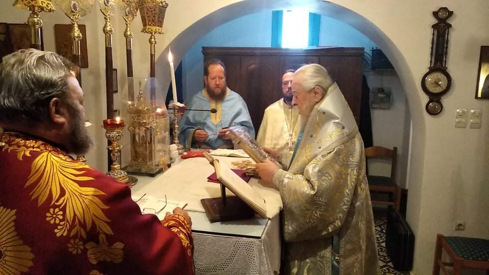 ΣΚΥΡΟΣ: Στην αρχόντισσα νήσο της Ιεράς Μητροπόλεως