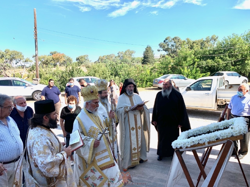 Λιτά τα ονομαστήρια του Επισκόπου Χύτρων κ. Λεοντίου
