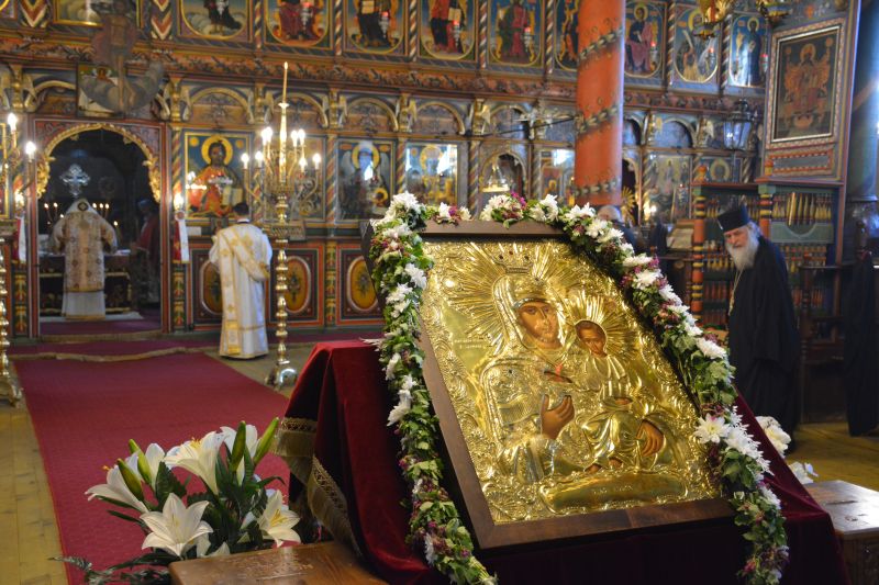 Η Παναγία του Ακαθίστου από τη Μονή Ζωγράφου στη Βουλγαρία
