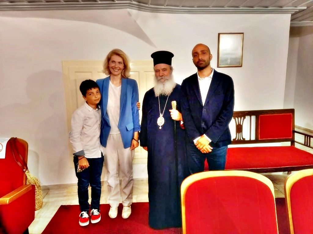 Μητροπολίτης και κληρικοί της Ύδρας είδαν το «Man of God»