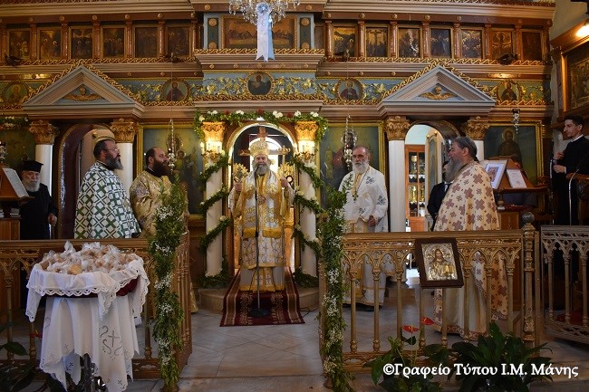 Πεντηκοστή και Αγίου Πνεύματος στη Μάνη