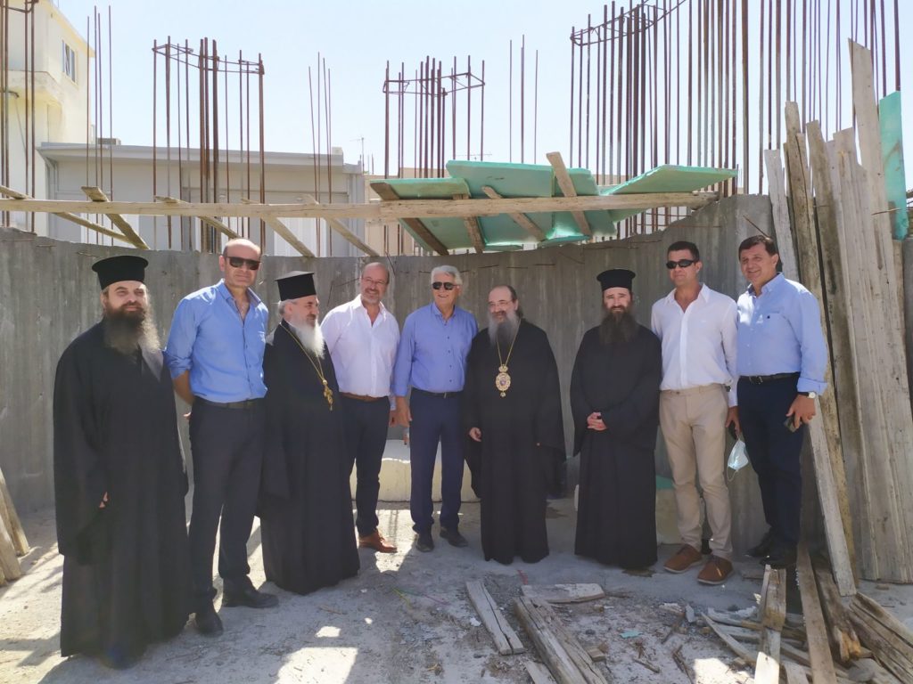 Ο Μητροπολίτης Πατρών στον υπό ανέγερση Ναό στην Κάτω Αχαΐα