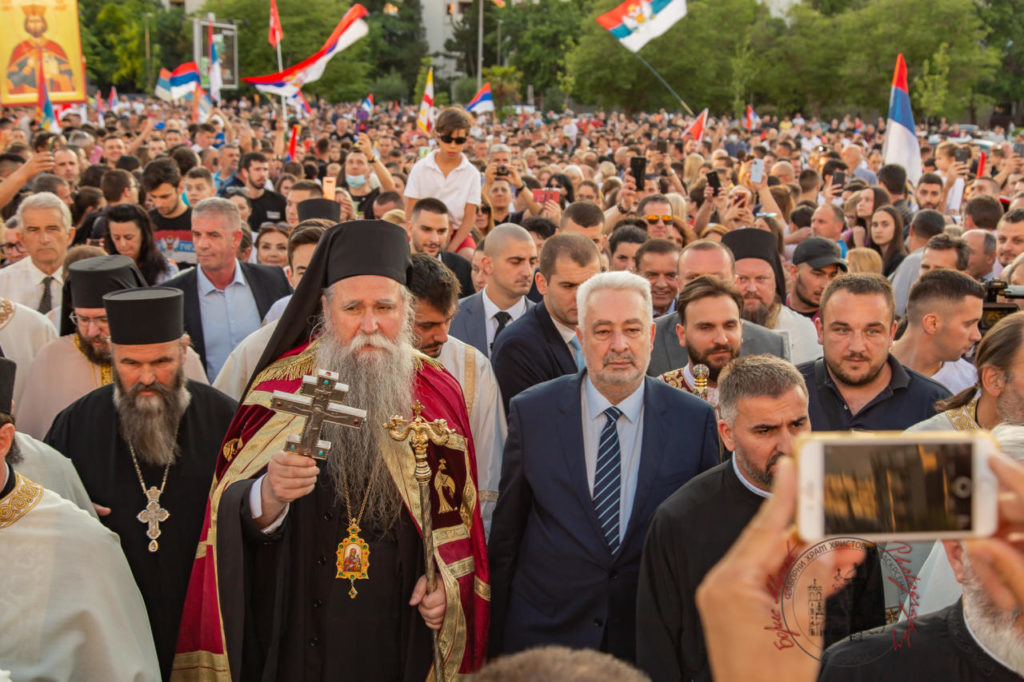 Thousands of faithful greet newly elected Metropolitan of Montenegro and the Littoral, His Eminence Joanikije, in Podgorica