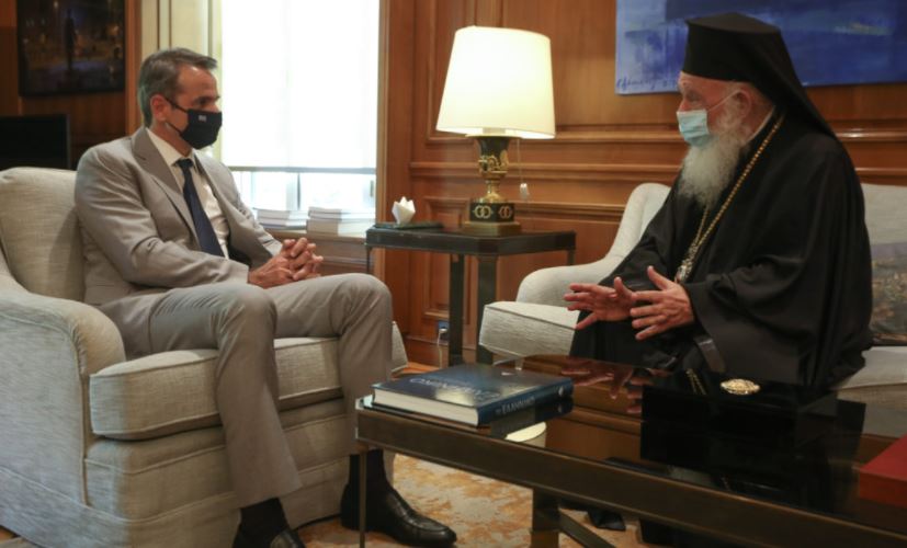 Greek PM requests Church’s assistance in persuading the faith to get Covid-19 vaccination