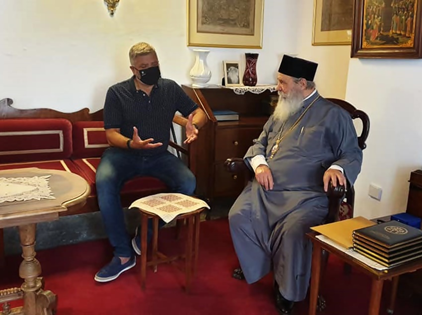 Ο Περιφερειάρχης Αττικής στον Μητροπολίτη Ύδρας