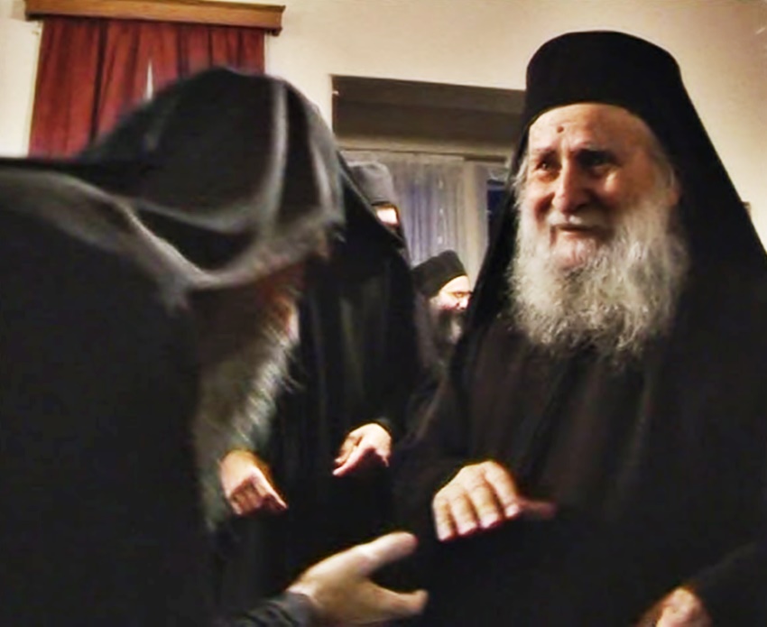 Ο Γέρων Ιωσήφ Βατοπαιδινός για την Υπεραγία Θεοτόκο