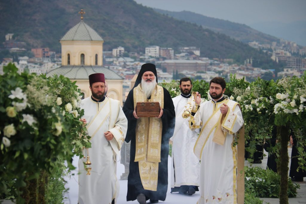 Τα Ιερά Λείψανα της Αγίας Κετεβάν παραδόθηκαν στη Γεωργία