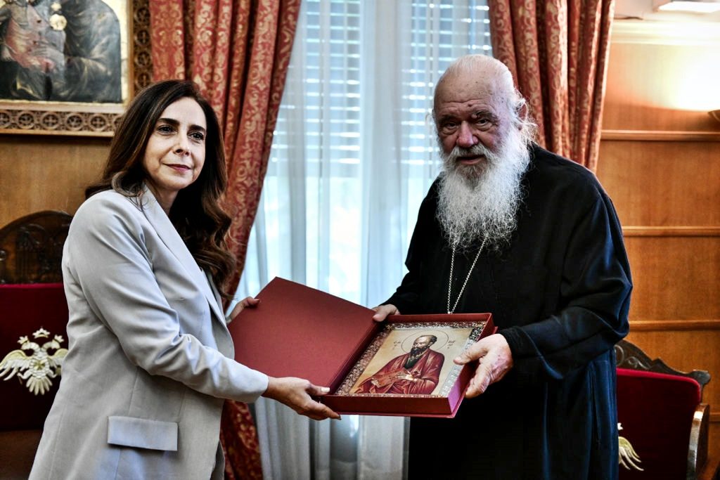 Στον Αρχιεπίσκοπο η Αναπληρώτρια Πρωθυπουργός του Λιβάνου