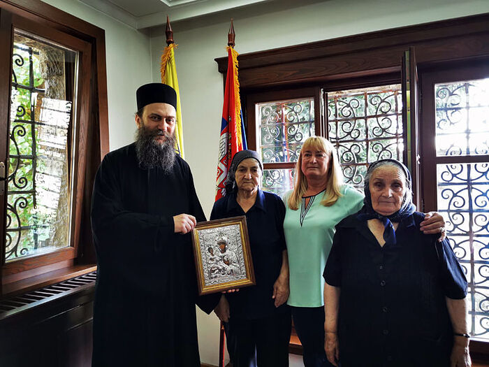 ATHONITE HILANDAR MONASTERY FINANCIALLY SUPPORTS WOMEN WHOSE FAMILIES WERE SLAUGHTERED IN KOSOVO