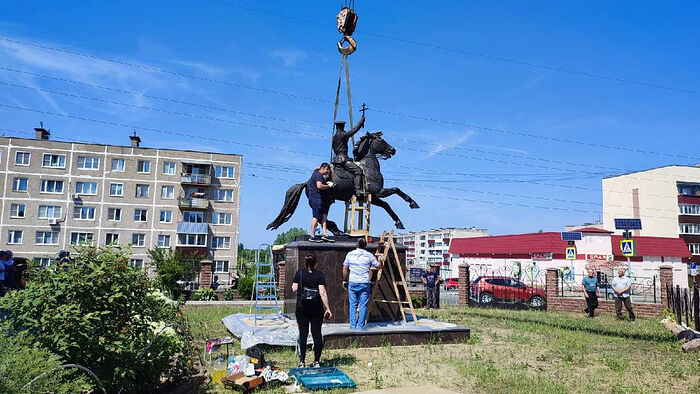КОННЫЙ ПАМЯТНИК НИКОЛАЮ II УСТАНОВЛЕН В НИЖЕГОРОДСКОЙ ОБЛАСТИ