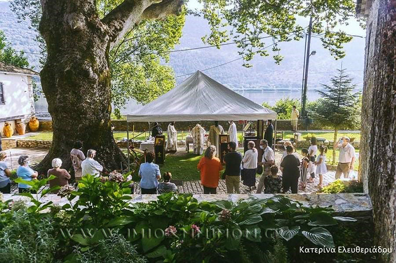 Τα Ιωάννινα εόρτασαν τον Άγιο Παντελεήμονα